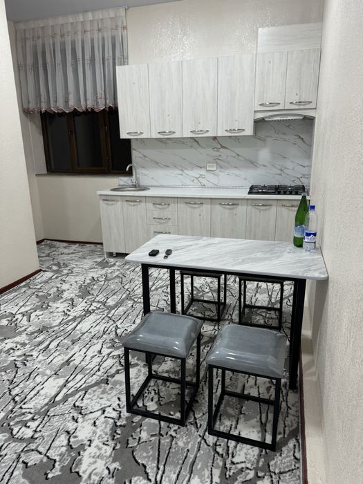 Кунлик 2 хонали  квартира. Суточная 2вух комнотная квартира.Ибинсинода