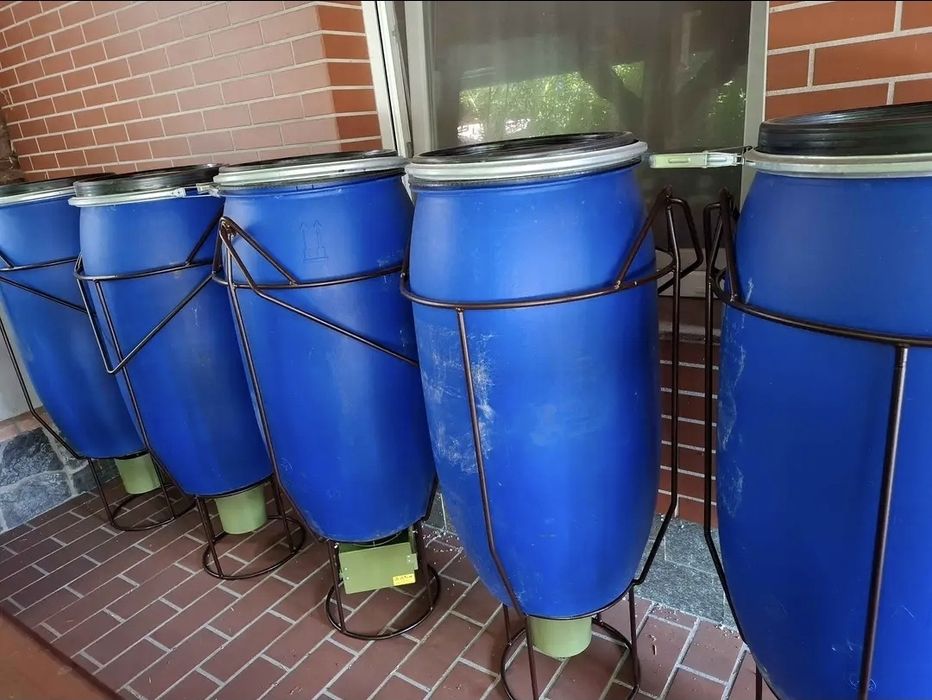 De vanzare hranitor automat