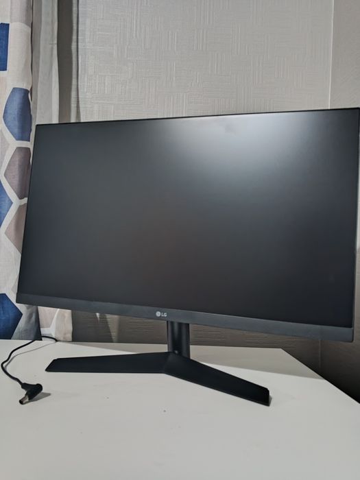 Монитор LG UltraGear