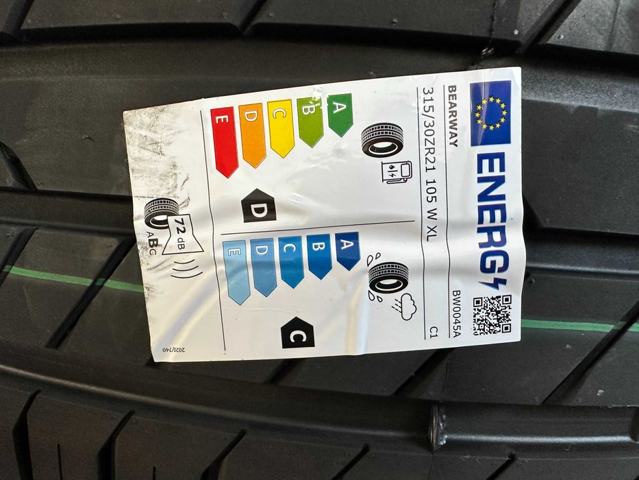 Летен Спорт Пакет Bearway 275/35R21 315/30R21  2753521  3153021
