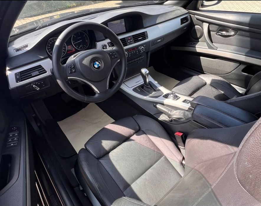 Închiriere Cabrio decapotabil TRĂIEȘTE O EXPERIENȚĂ DE NEUITAT!