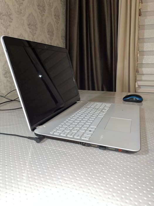 Ноутбук Sony Vaio