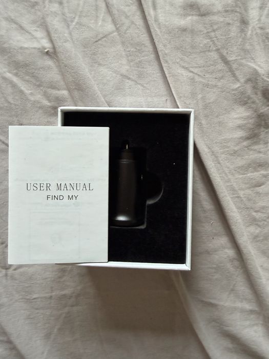 Incarcator usb cu apple findmy