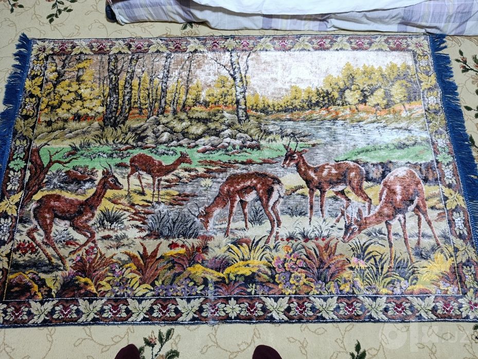 Ковёр старинный материал - плющ состояние отличное чистое