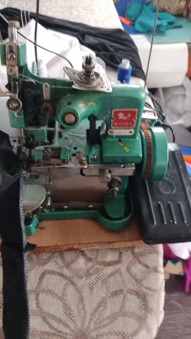 Оверлог швейный за 40000