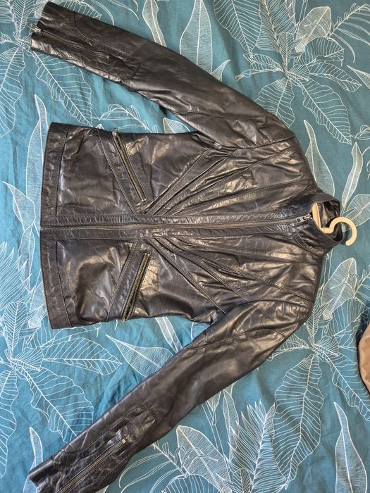 Черно яке естествена телешка кожа