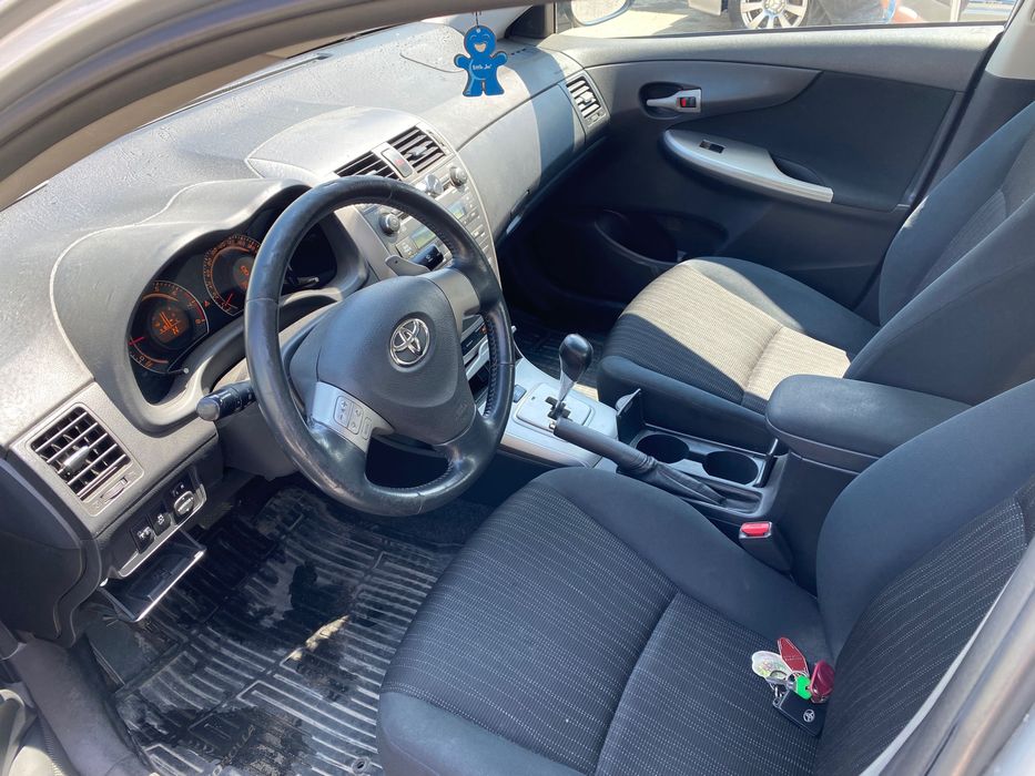 Toyota Corolla car 2007