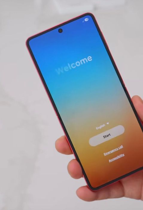 Samsung Z Flip 7 nou rosu