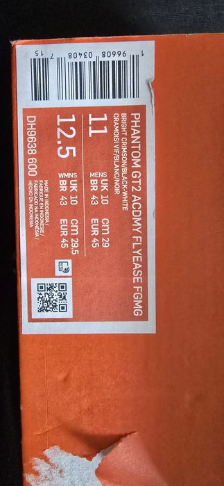 Футболни обувки висок клас - Нови