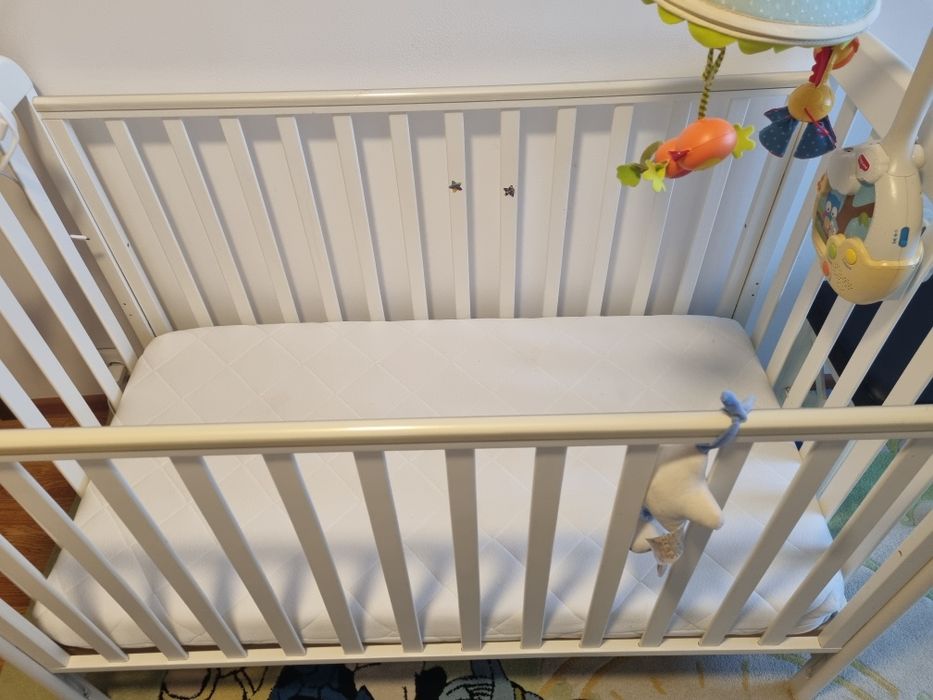 Patut de bebe cu saltea plus CADOU