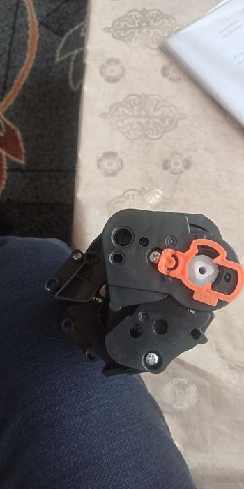 Продам Картридж HP Q2612A