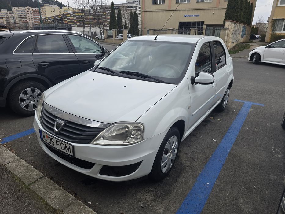 DACIA Logan 2012