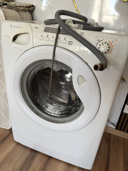 Продам стиральную машину