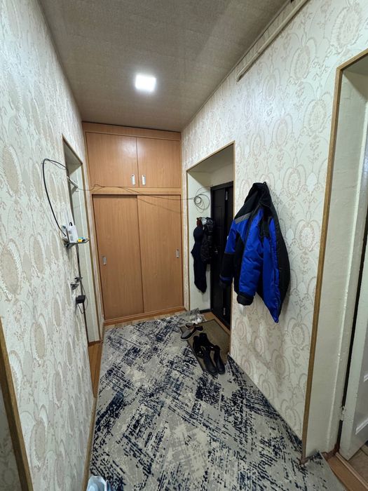 Прадаётся 2х Центре Наваи самом илитном доме вдоль дороги