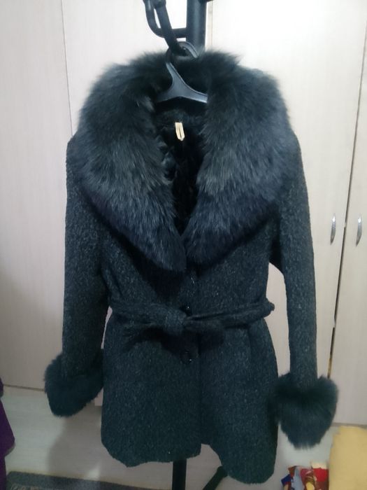 Продается верхняя одежда