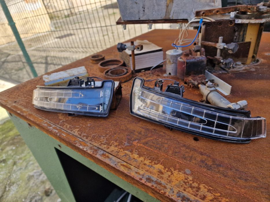 Оригинални мигачи за Mercedes-Benz CLA 45 AMG C117 W117