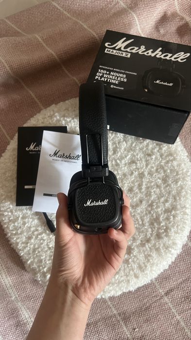 Продаю Marshall Major V black