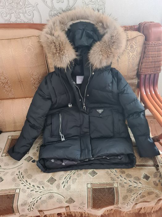 Зимняя куртка на девочку