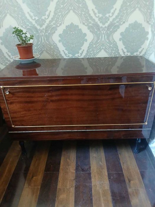 Тумбочка для постельного белья