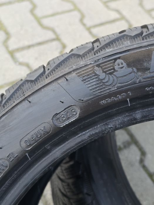 235 45 18 Michelin 4бр
