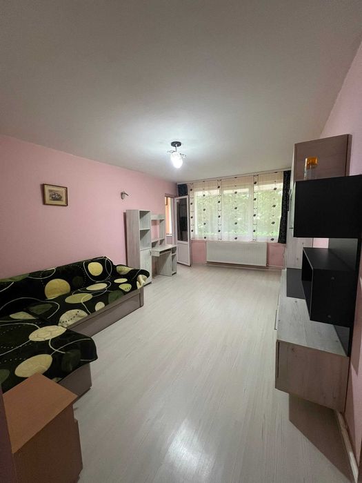 Apartament de vanzare Vaslui - 2 camere - 52 mp - Proprietar