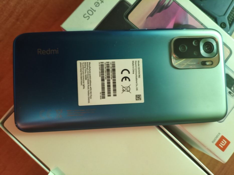 Смартфон Redmi Note 10S