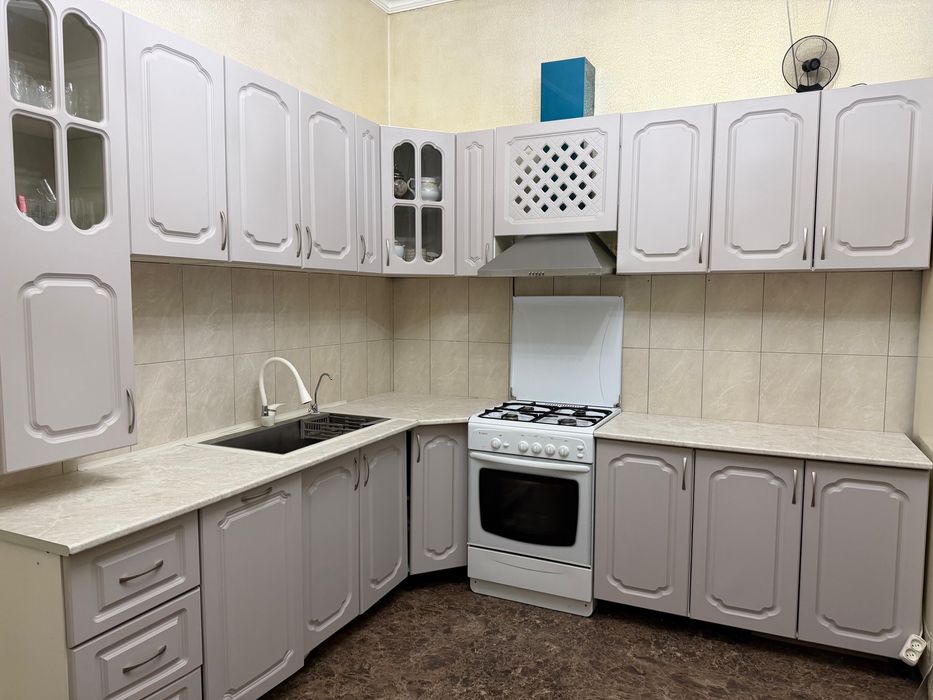 Куханный гарнитур