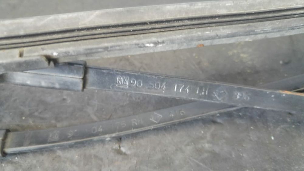 set brate stergator opel vectra b 90504174