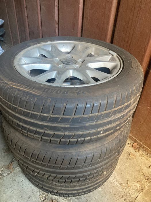Комплект джанти с гуми летни 205 55 16 Bridgestone