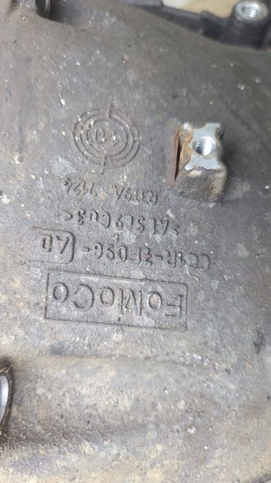 Vând cutie de viteze pentru  Ford Transit 2.2 in 6 trepte