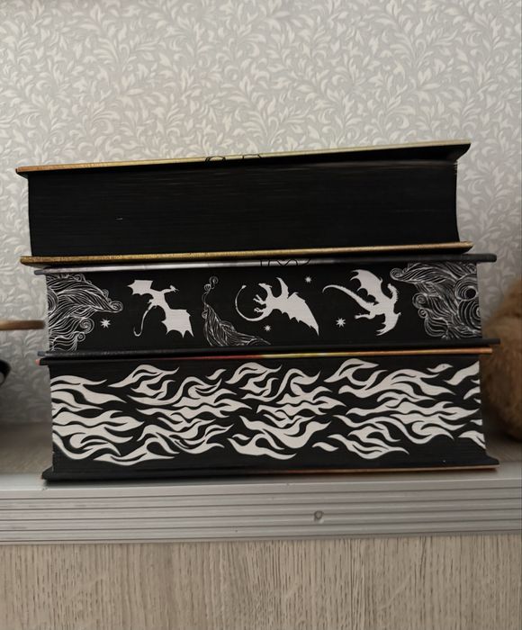 Книги четвертое крыло