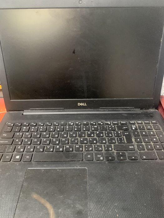 Лаптоп DELL Inspiron използван!
