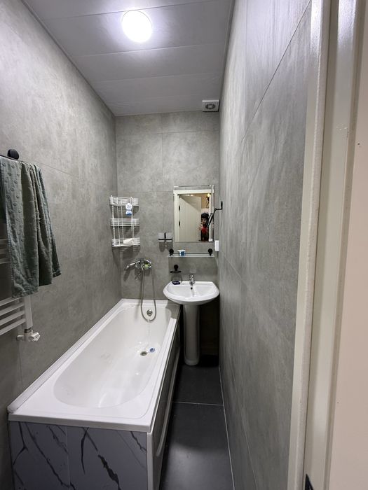 22-maktab orqasidan kvartira sotiladi