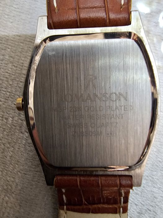 Срочно продам часы оригиналь Made in KOREA