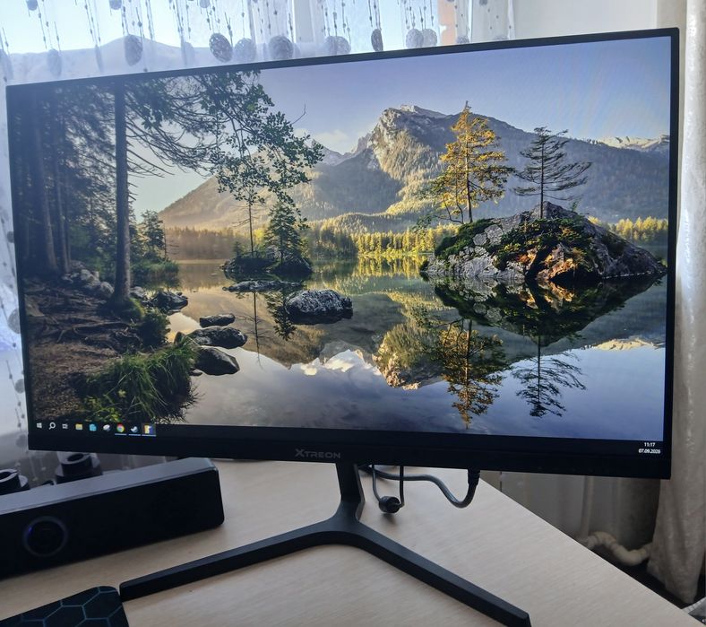 Монитор Xtreon xt2453de