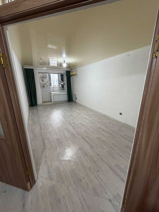 Продам квартиру  на 2 микрорайоне