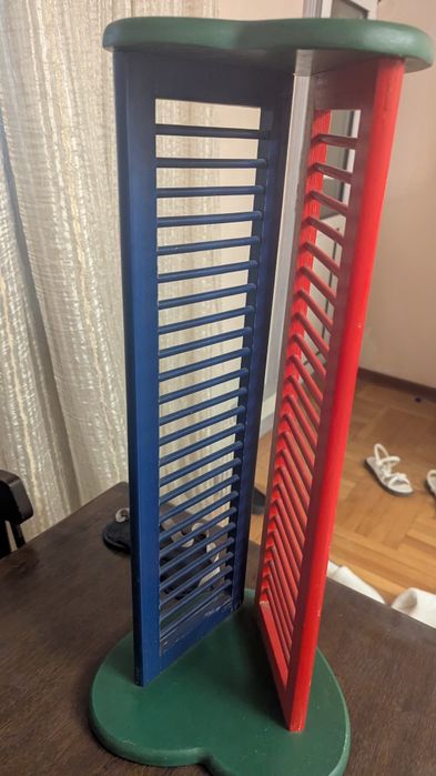 Продам полочку для дисков, кассет