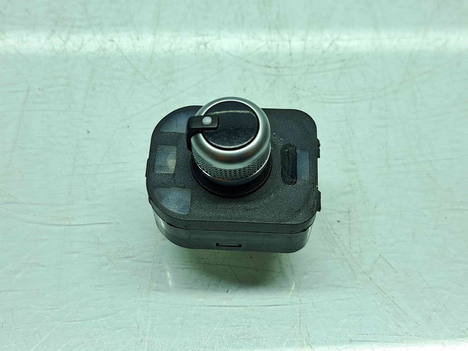 Buton reglaj oglinzi  AUDI A8 D4 (4H2, 4H8, 4HC, 4HL) [Fabr 2009-2018