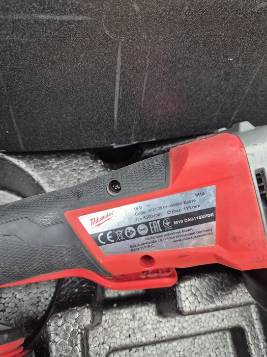 Scule Milwaukee M18 FPD3 / M18 CAG115XPDB