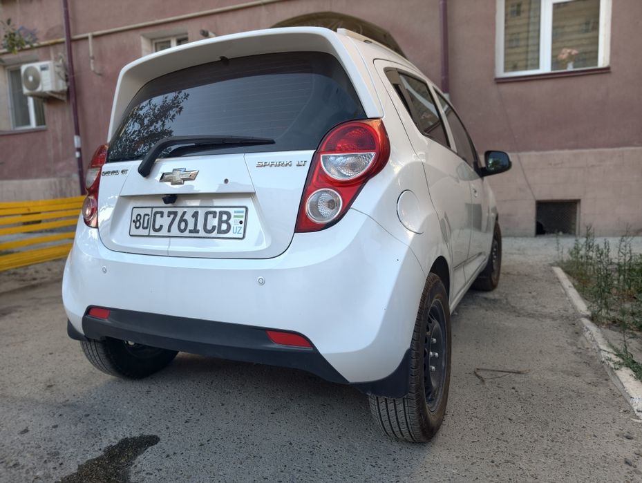 Спарк автомат сотилмокда
