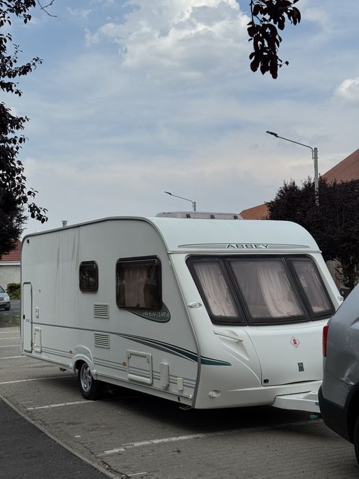 Rulota/ caravana Abbey Aventura 330 6/7 locuri de dormit