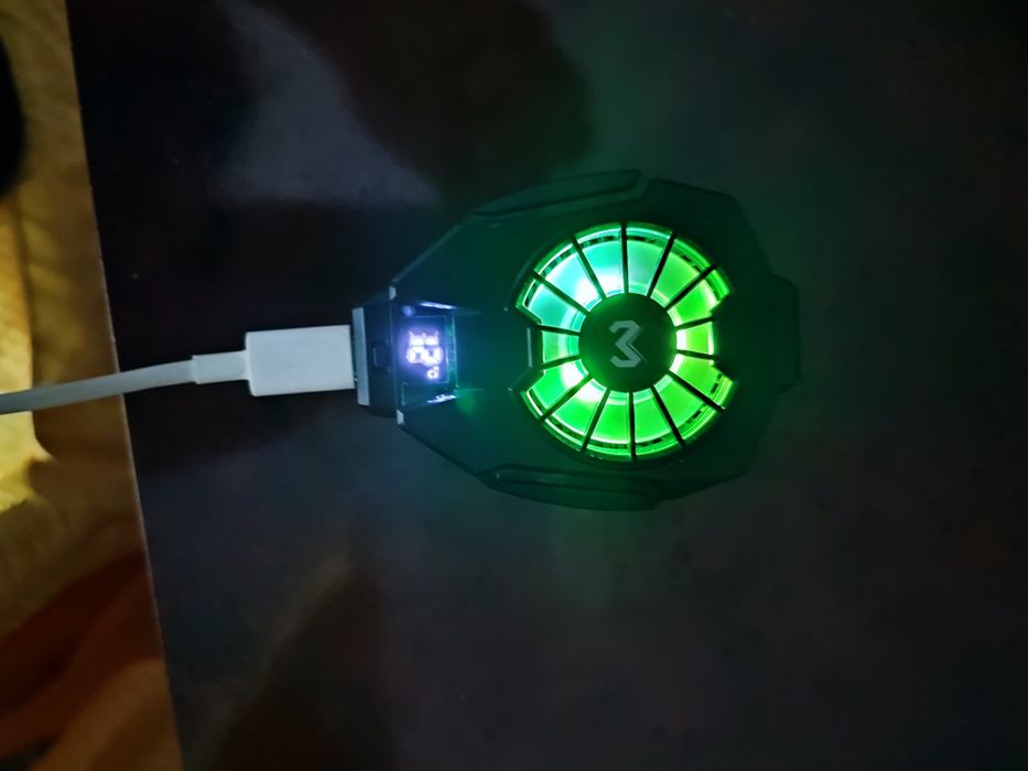 Кулер для телефона