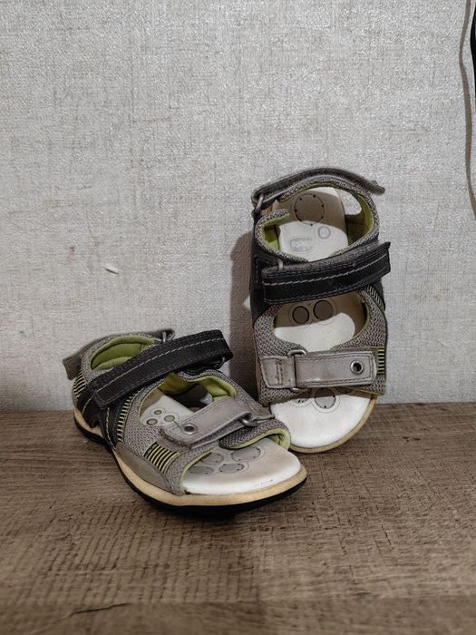 Детская летняя обувь, сандалии