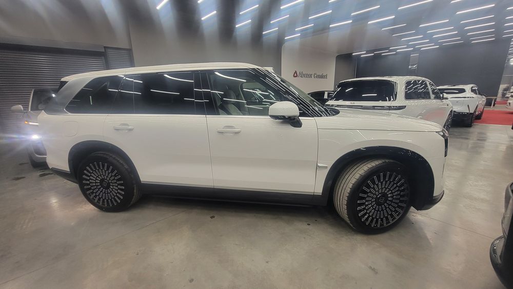 Zeekr 9x ultra 55 kB