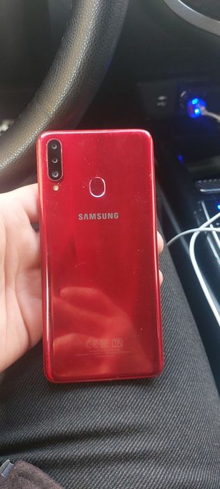 Продам самсунг 20с