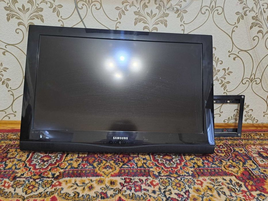 Телевизор самсунг