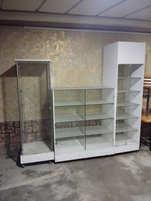 Витрина сотилади