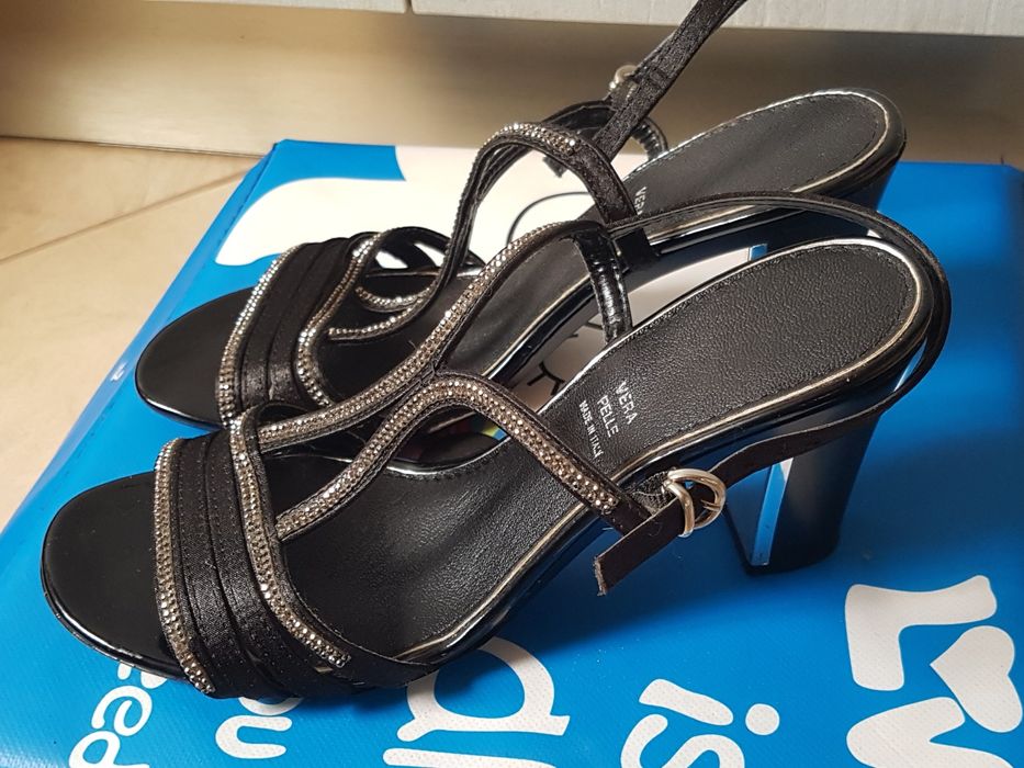 Сандали на ток 40н