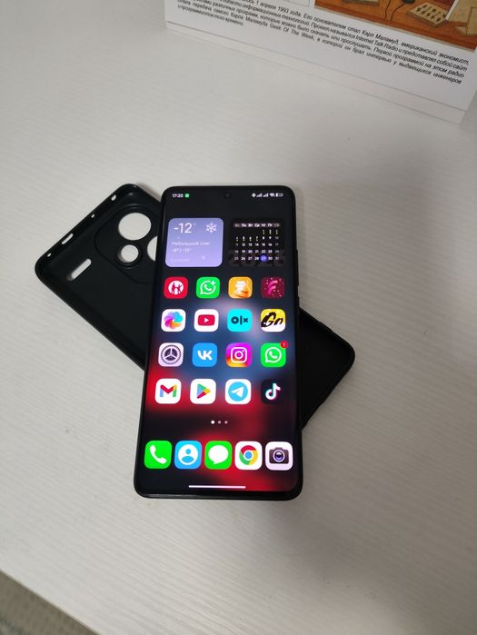 Телефон Redmi note 13 pro Plus 5G 8/256