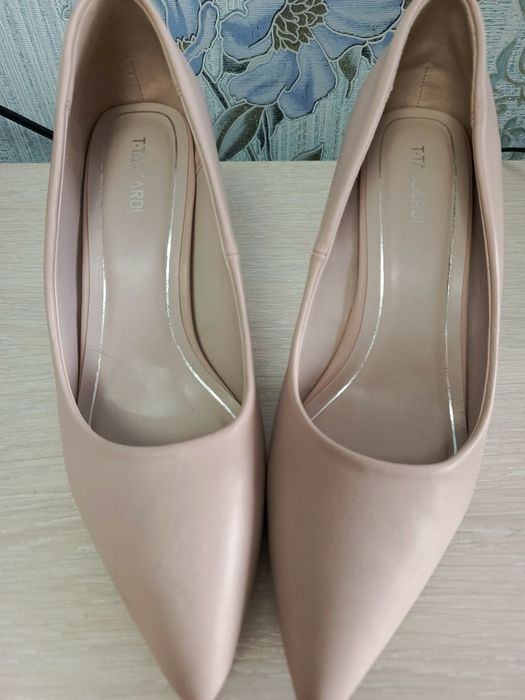 Продам туфли T.TACCARDI !